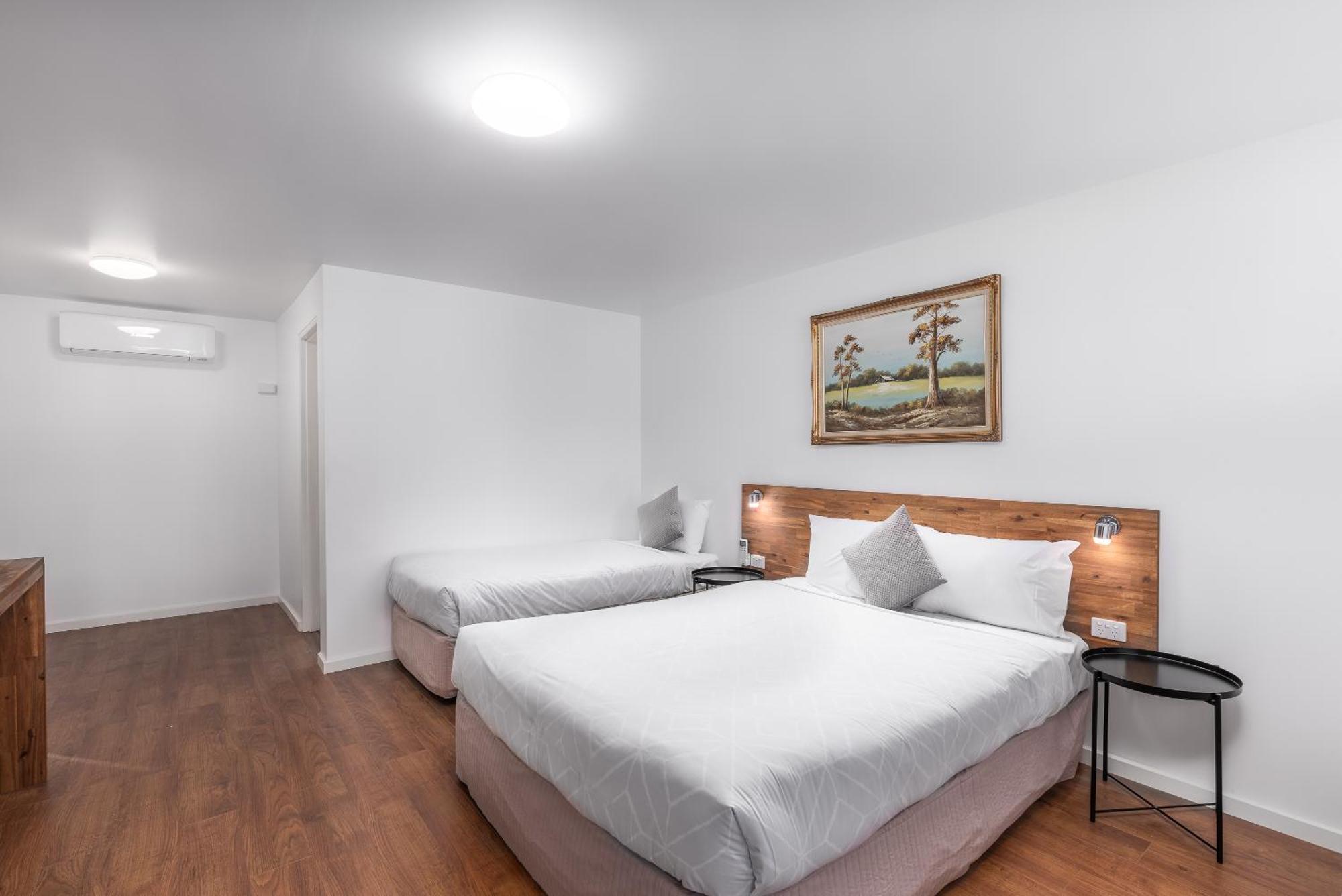 Econo Lodge 릴리데일 외부 사진